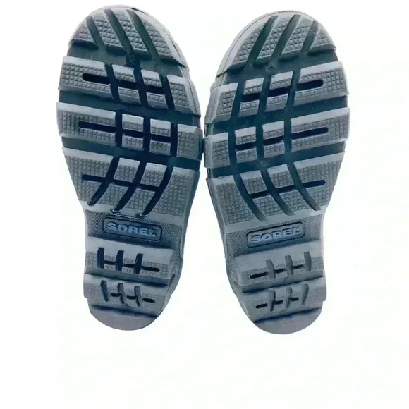 SOREL BIG KIDS WATERPROOF SNOW BOOTS BLACK/BLUE SIZE4 PREOWNED GREAT CONDITION - Picture 5 of 9